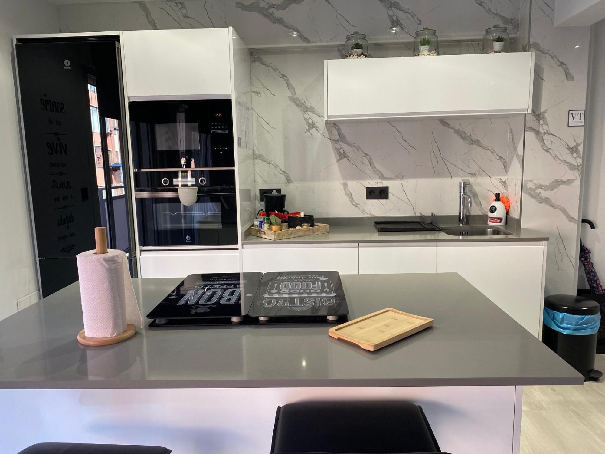 Piso Deluxe Centro Cerca Del Bec Apartman Barakaldo Kültér fotó