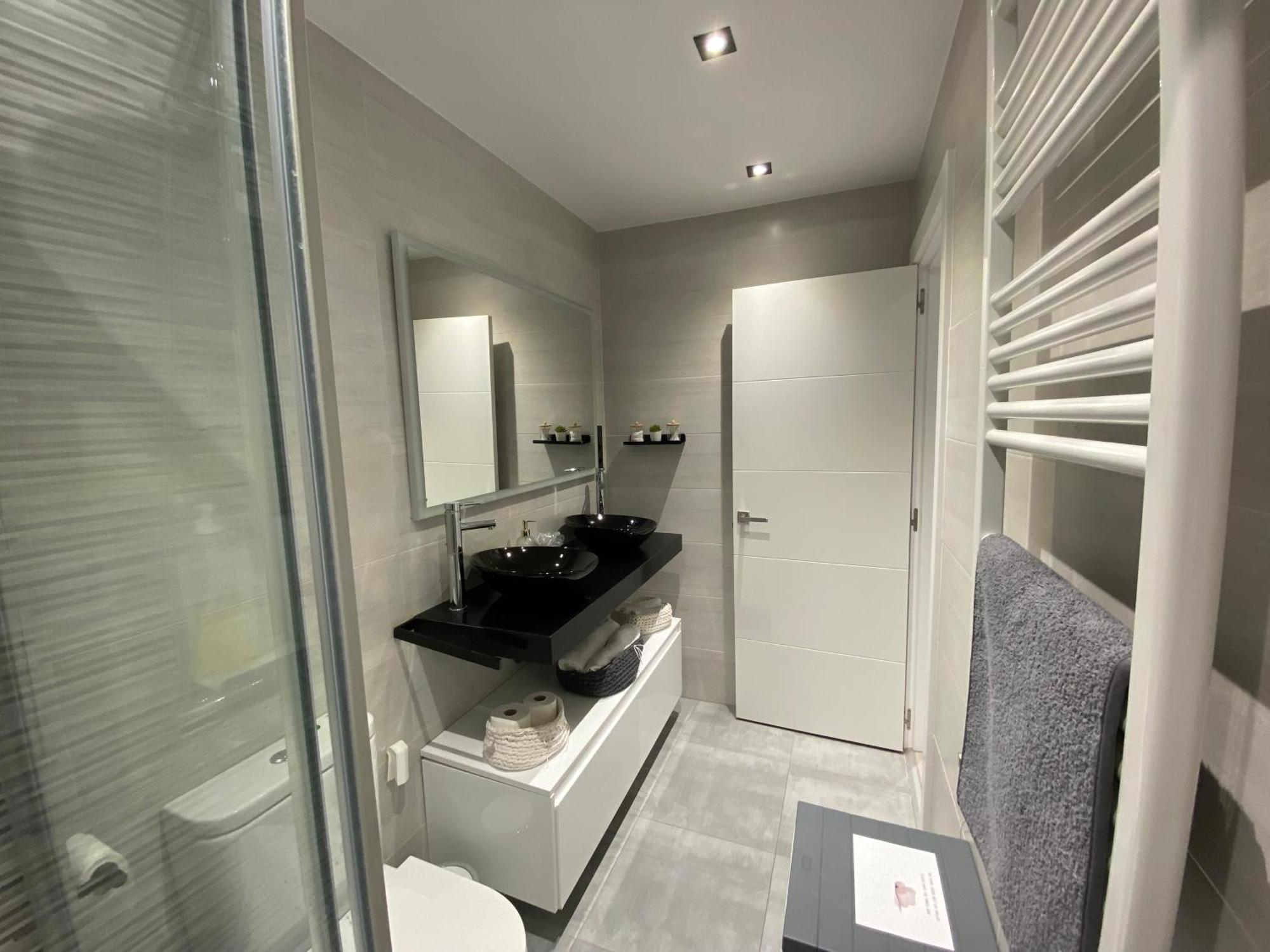 Piso Deluxe Centro Cerca Del Bec Apartman Barakaldo Kültér fotó